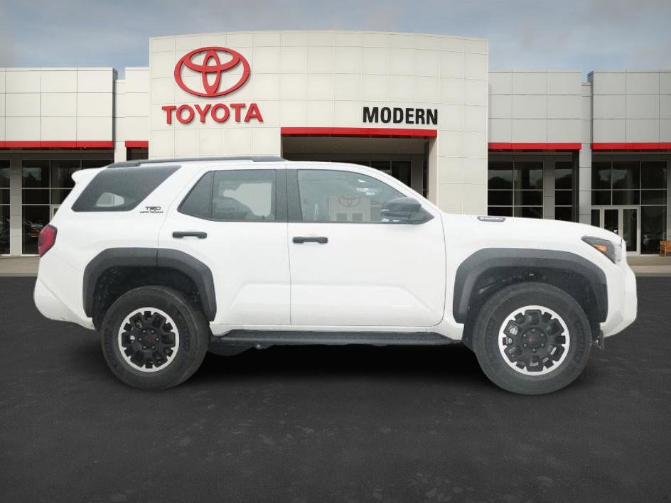 2025 Toyota 4Runner TRD Off-Road photo 18
