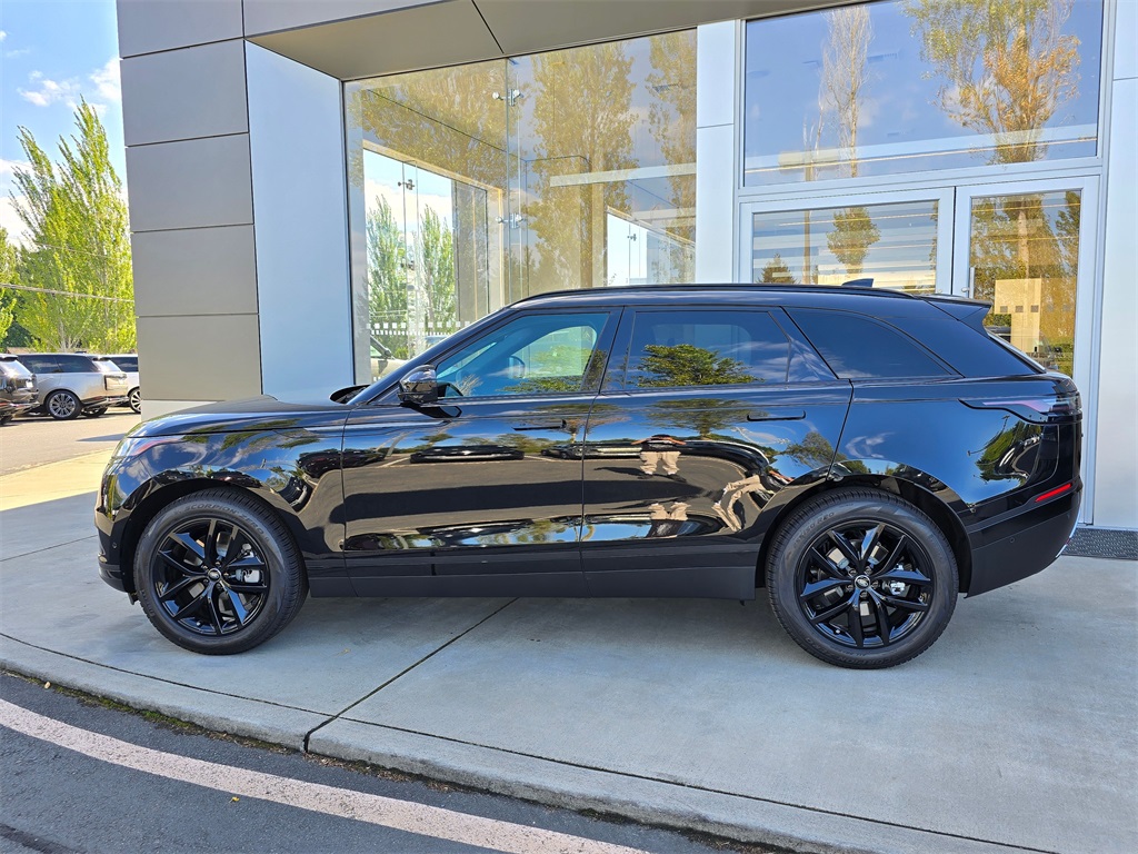 2026 Land Rover Range Rover Velar P250 S photo 4