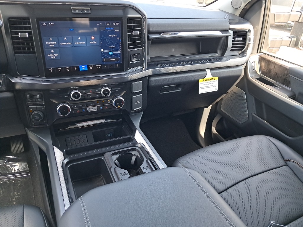 2025 Ford F-350 Lariat photo 19