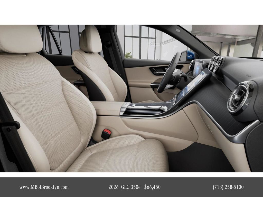 2026 Mercedes Benz GLC 350e 4MATIC photo 4