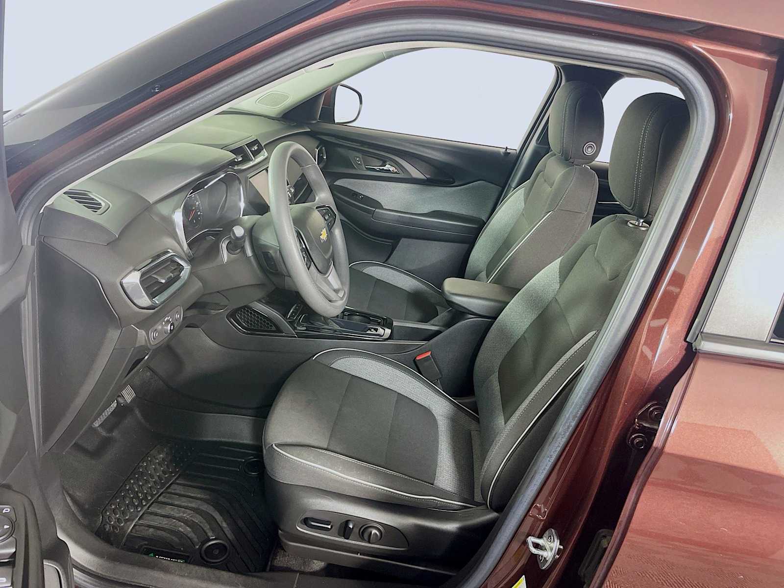 2022 Chevrolet Trailblazer LT photo 15