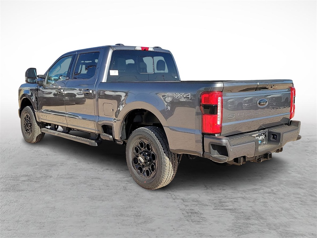 2025 Ford F-250 photo 7
