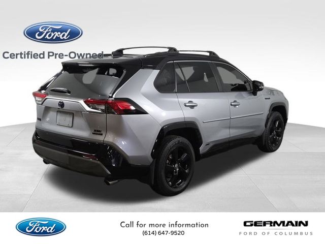 2020 Toyota RAV4 Hybrid XSE photo 4