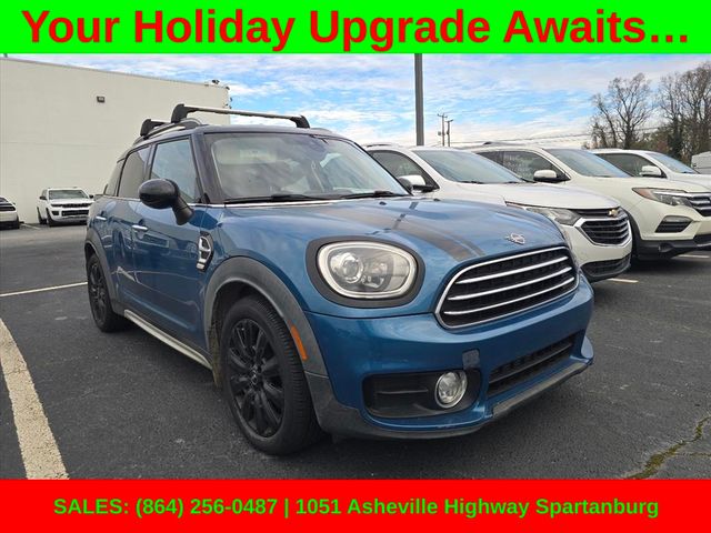 2019 MINI Countryman Base's photo