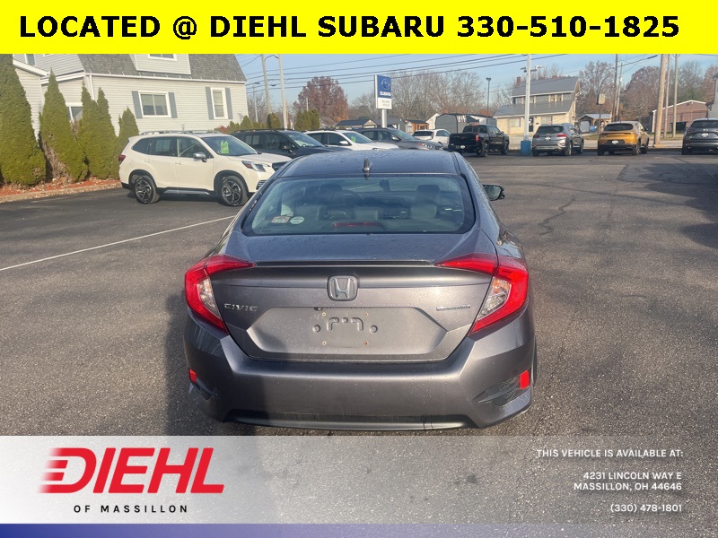 2016 Honda Civic Touring photo 3