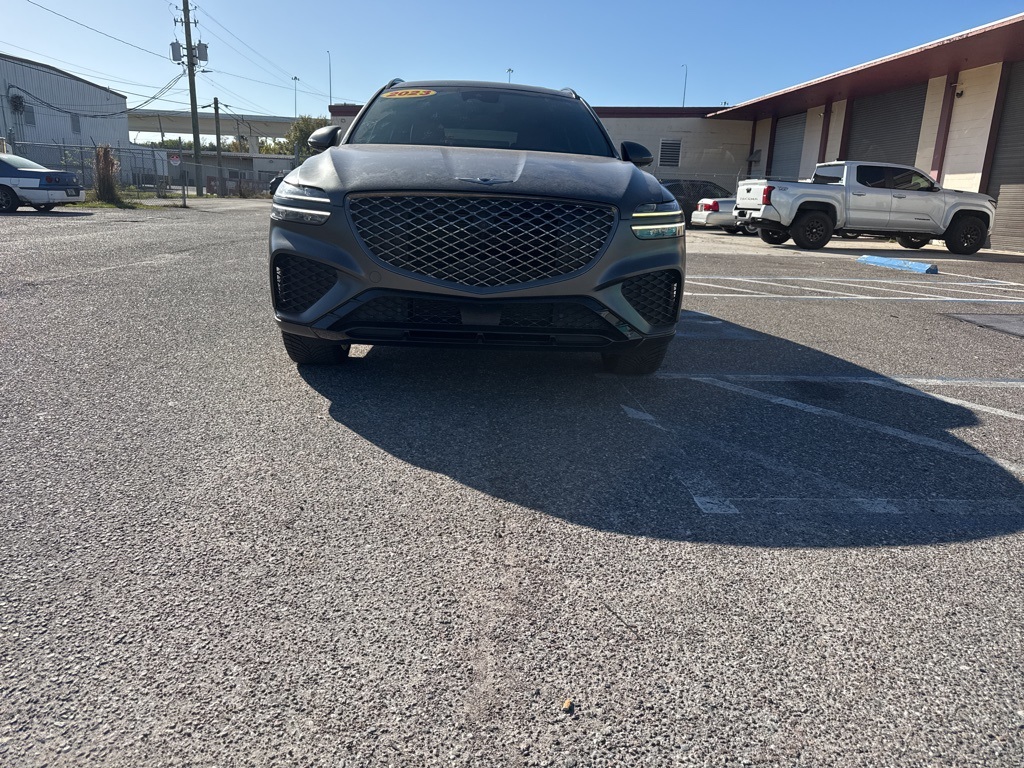 2023 GENESIS GV70 Sport's photo