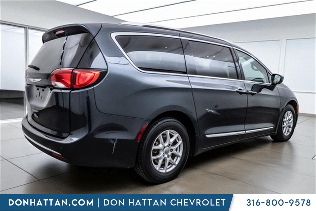 2020 Chrysler Pacifica Touring L photo 37