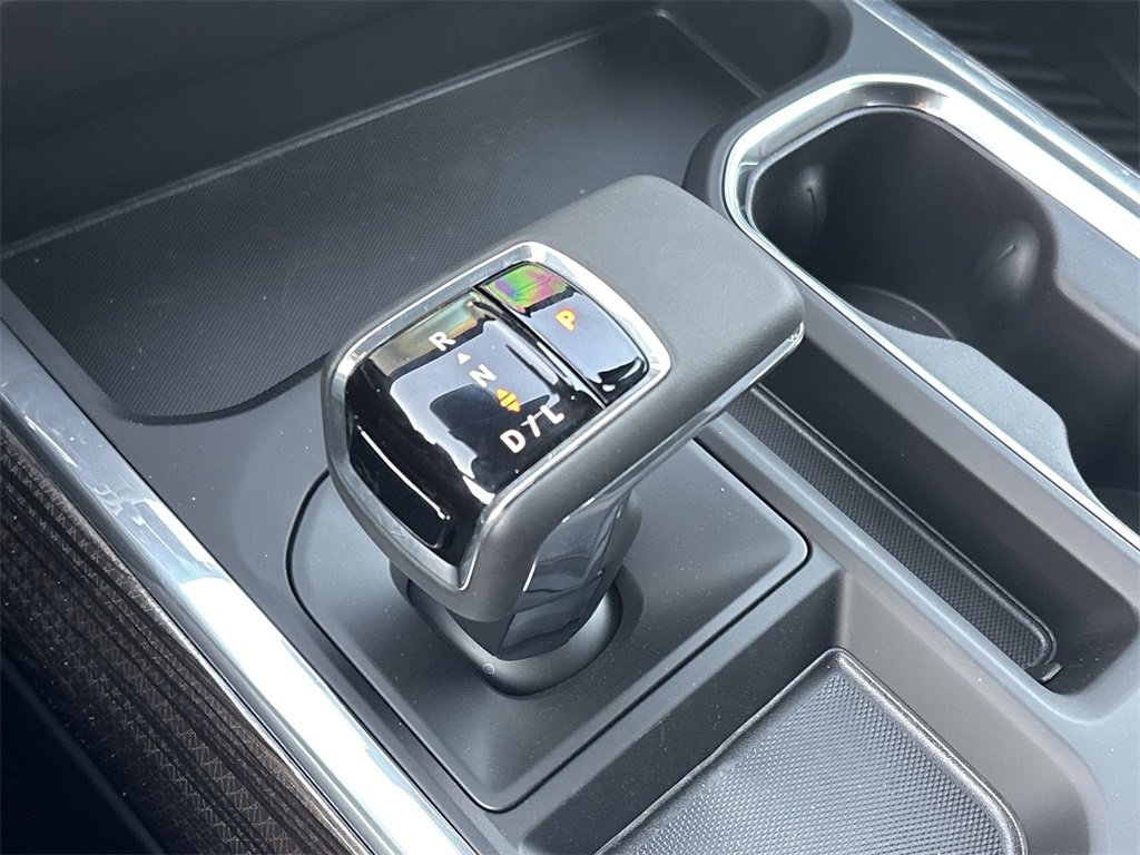 2026 Chevrolet Silverado 1500 LT photo 21