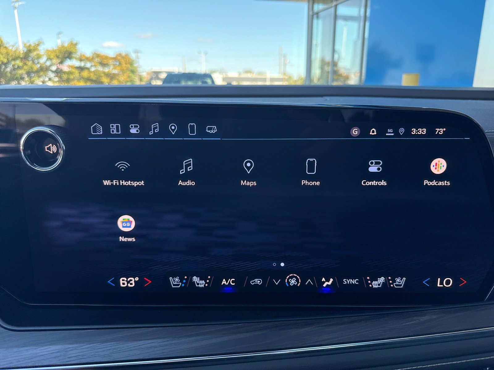 2025 Chevrolet Tahoe Premier photo 21