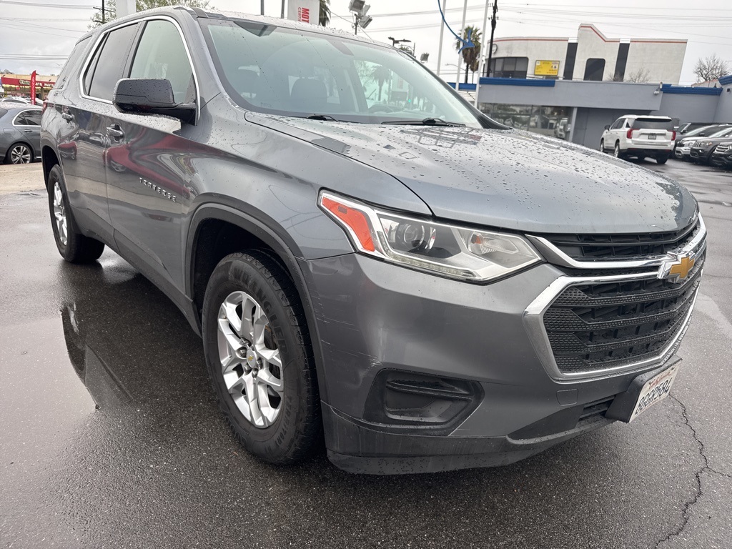 2019 Chevrolet Traverse LS's photo