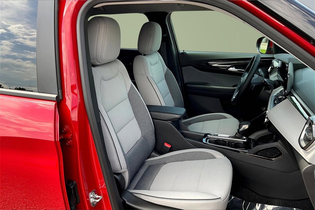 2026 Chevrolet Trailblazer LT photo 10