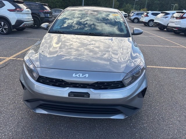 2022 Kia Forte FE LXS photo 5