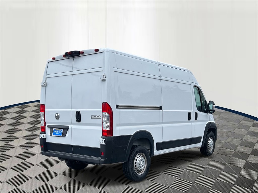 2024 Ram ProMaster 1500 Tradesman High Roof photo 4