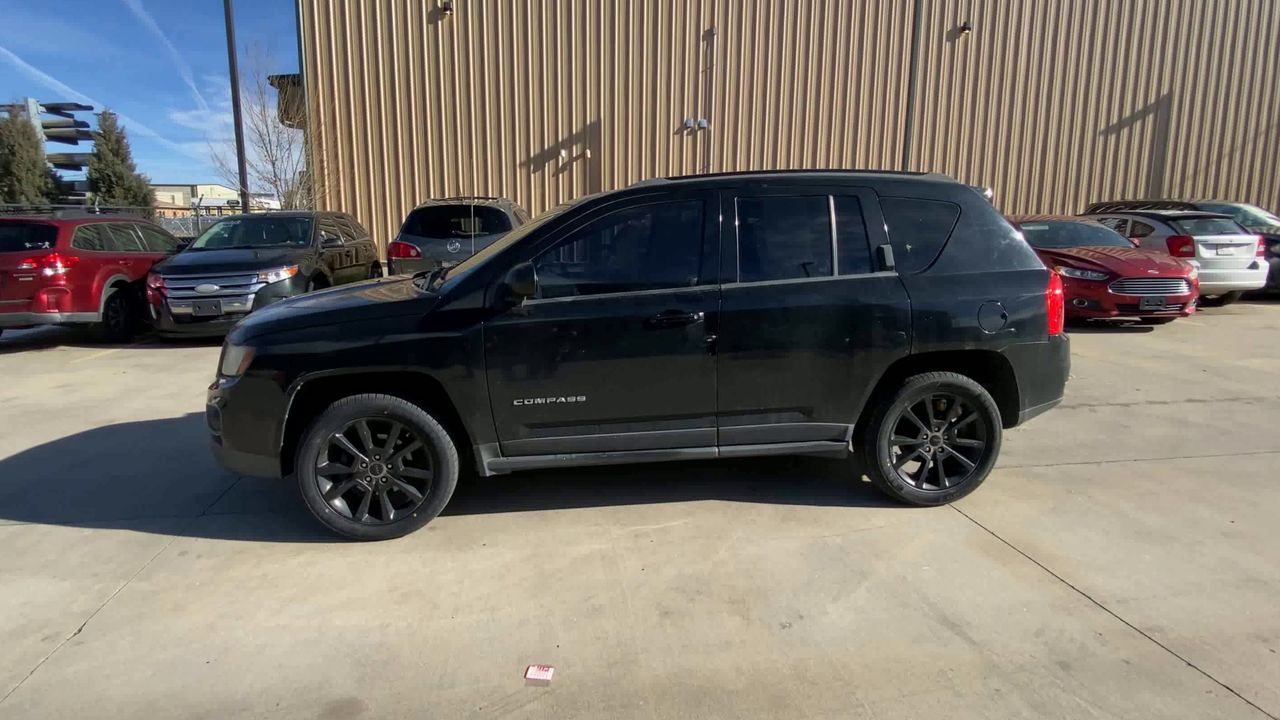 2012 Jeep Compass Latitude photo 4