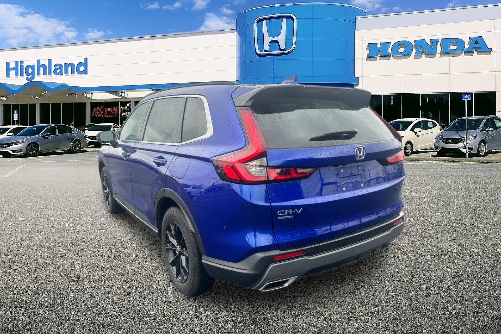 2023 Honda CR-V Hybrid Sport photo 3