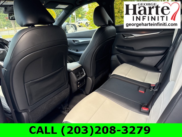 2022 Infiniti QX55 Luxe photo 12