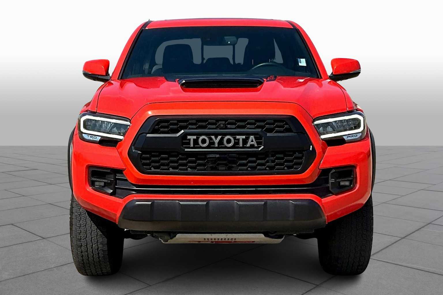 2023 Toyota Tacoma TRD Pro photo 3