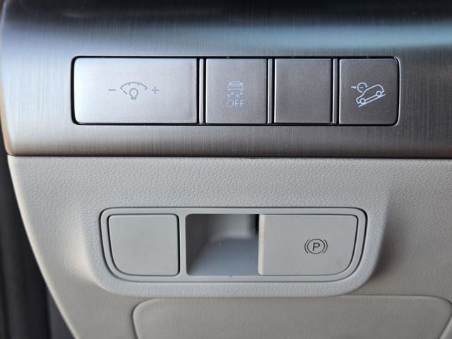 2024 Hyundai Kona SEL photo 18