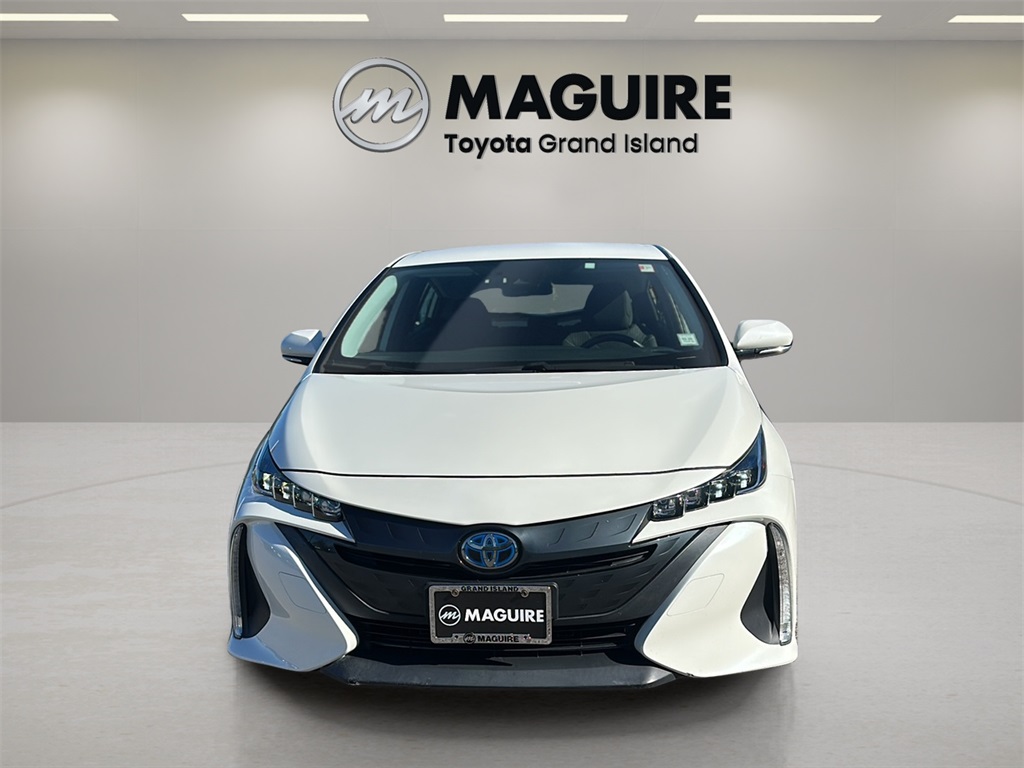2020 Toyota Prius Prime LE photo 7