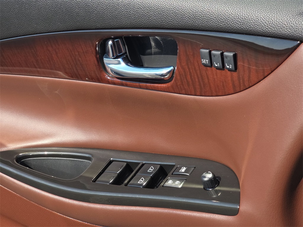 2016 Infiniti QX50 Base photo 26