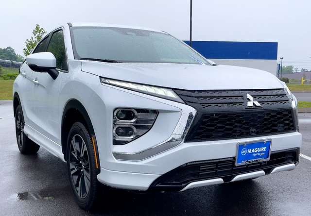 2024 Mitsubishi Eclipse Cross SEL photo 4