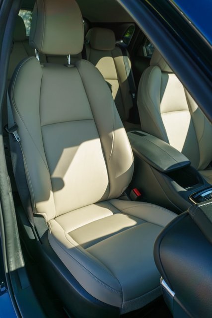 2023 Mazda CX-30 2.5 S Preferred photo 5