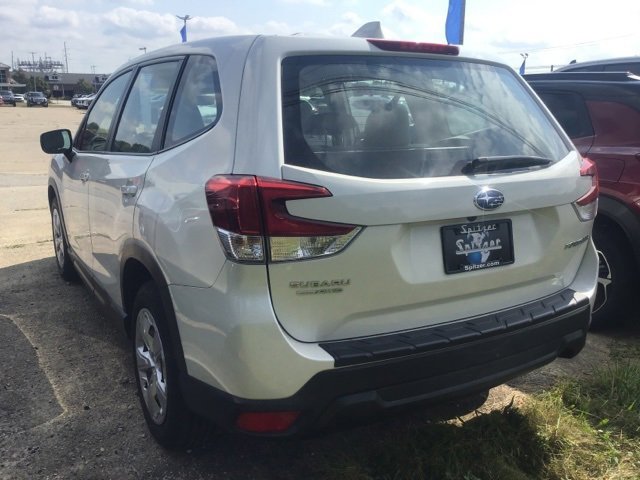 2019 Subaru Forester Base photo 6