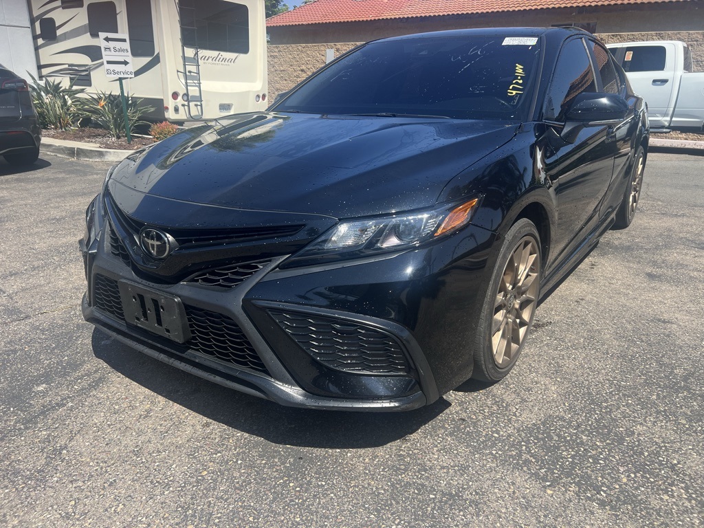 2024 Toyota Camry SE photo 2