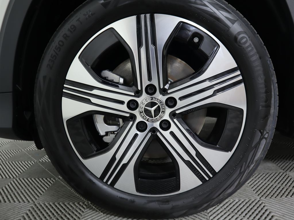 2025 Mercedes Benz EQB photo 29