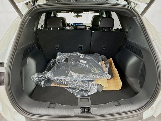 2025 Ford Escape Hybrid ST-Line photo 23