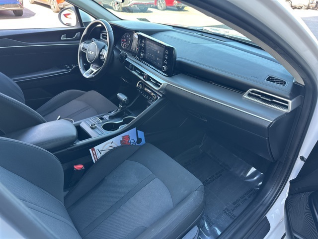 2022 Kia K5 LXS photo 31