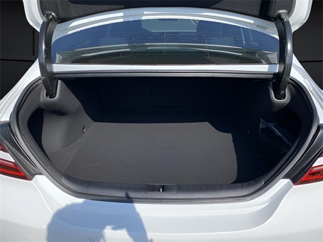 2025 Genesis G70 2.5T photo 14