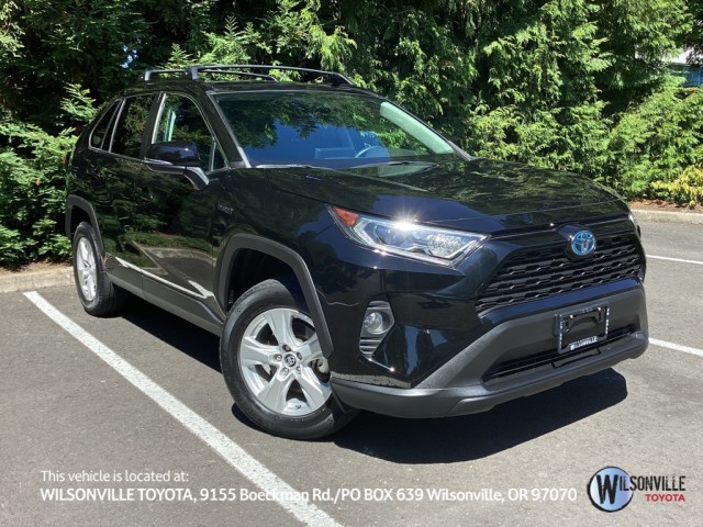 2020 Toyota RAV4 Hybrid XLE