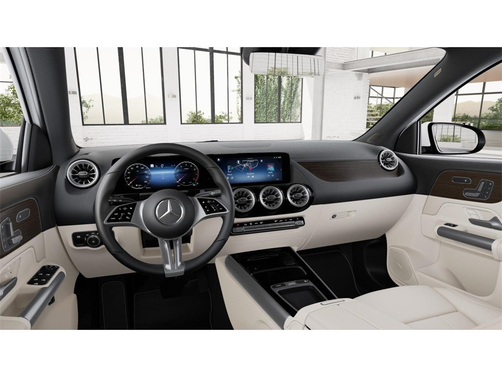 2026 Mercedes Benz GLA 250 4MATIC photo 3
