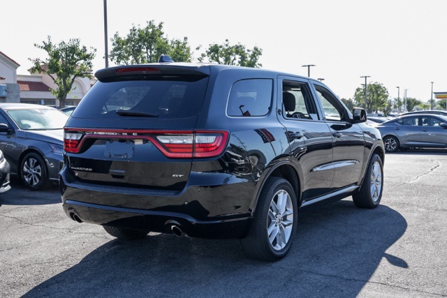 2023 Dodge Durango GT photo 2