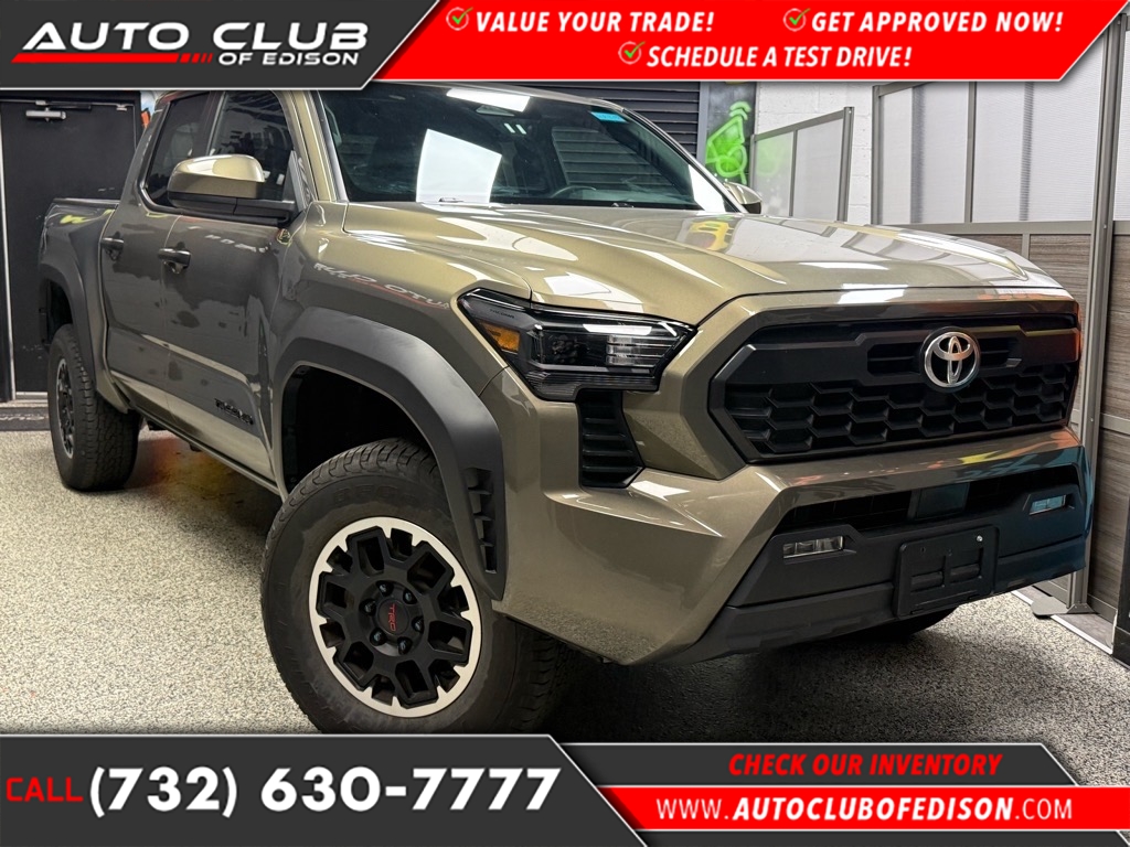 2024 Toyota Tacoma TRD Off Road's photo