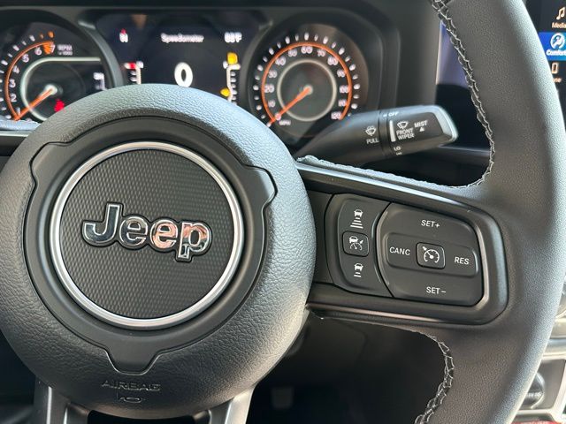2025 Jeep Gladiator Rubicon photo 18