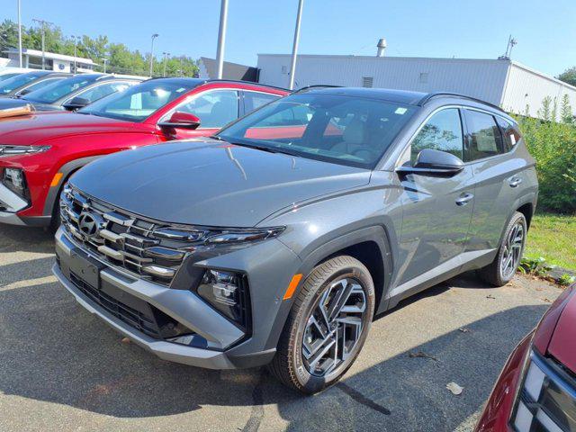 2025 Hyundai Tucson Limited photo 2