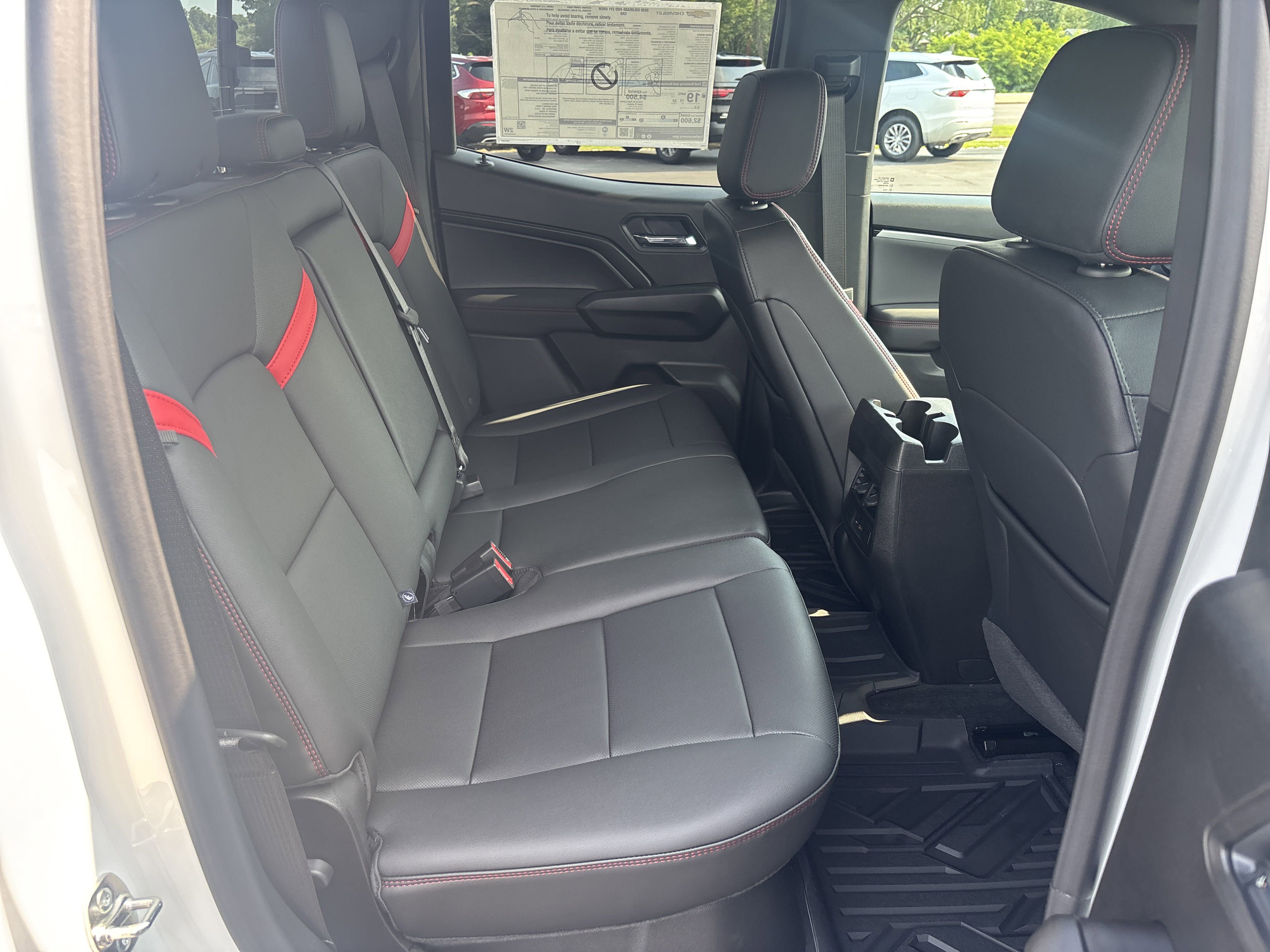 2026 Chevrolet Colorado Z71 photo 4