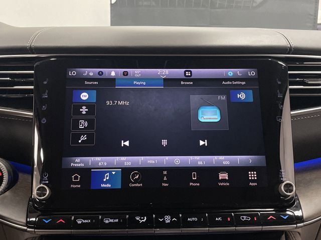 2023 Jeep Grand Wagoneer L Base photo 18
