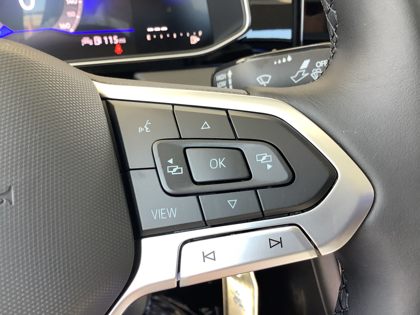 2025 Volkswagen Jetta S photo 22