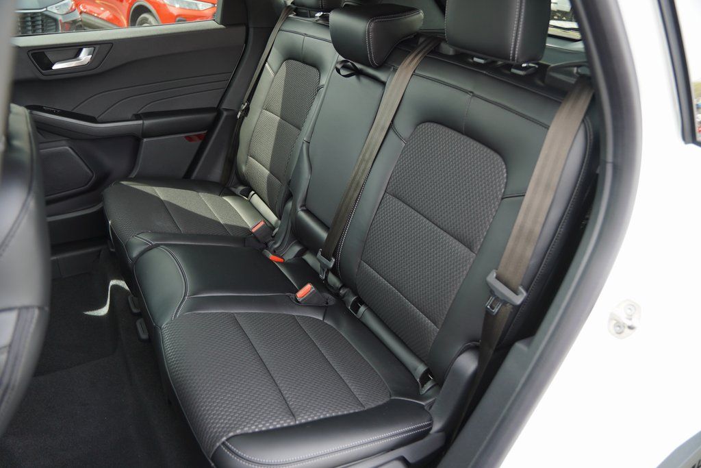 2024 Ford Escape SEL Plug-In Hybrid photo 12