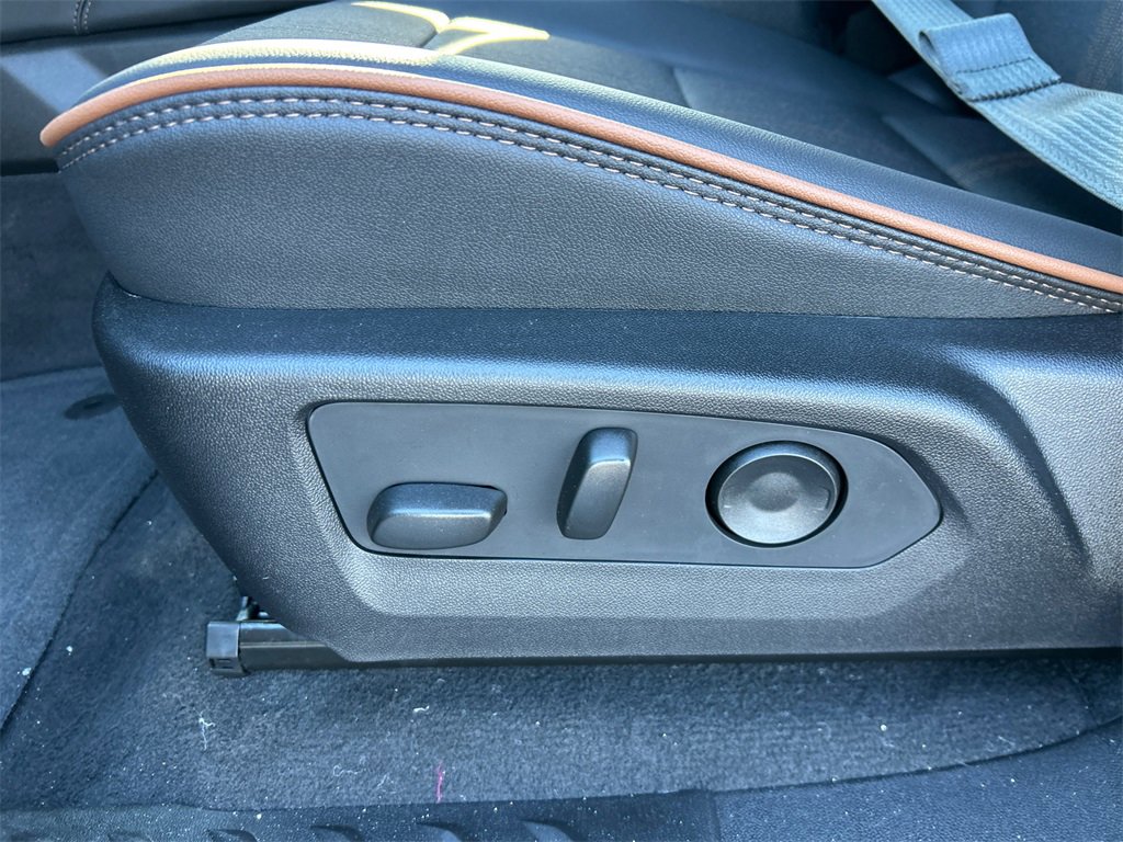 2026 GMC CANYON - Image 16