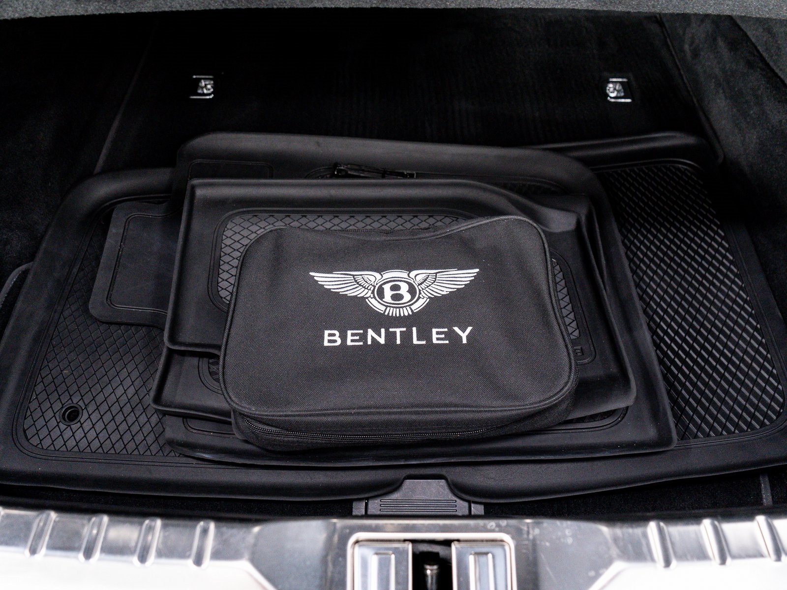 2020 Bentley Continental GT V8 photo 37