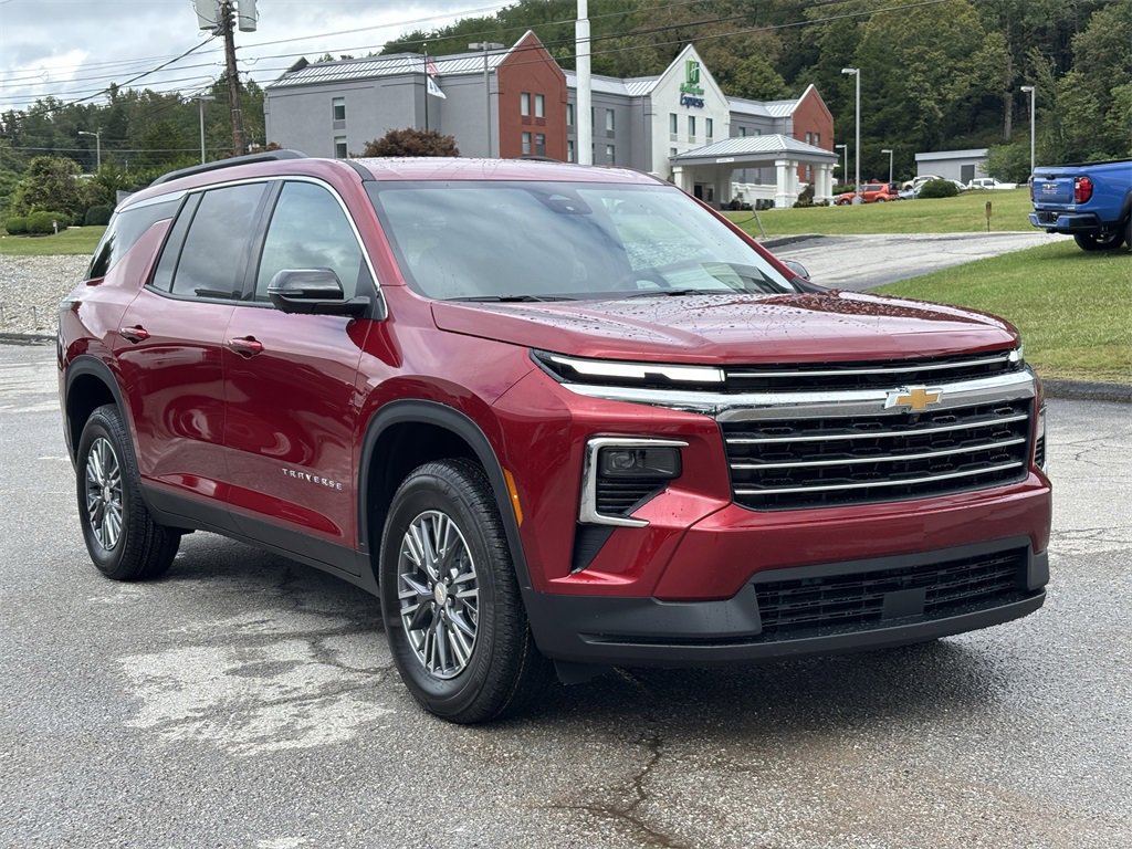 2026 Chevrolet Traverse photo 4