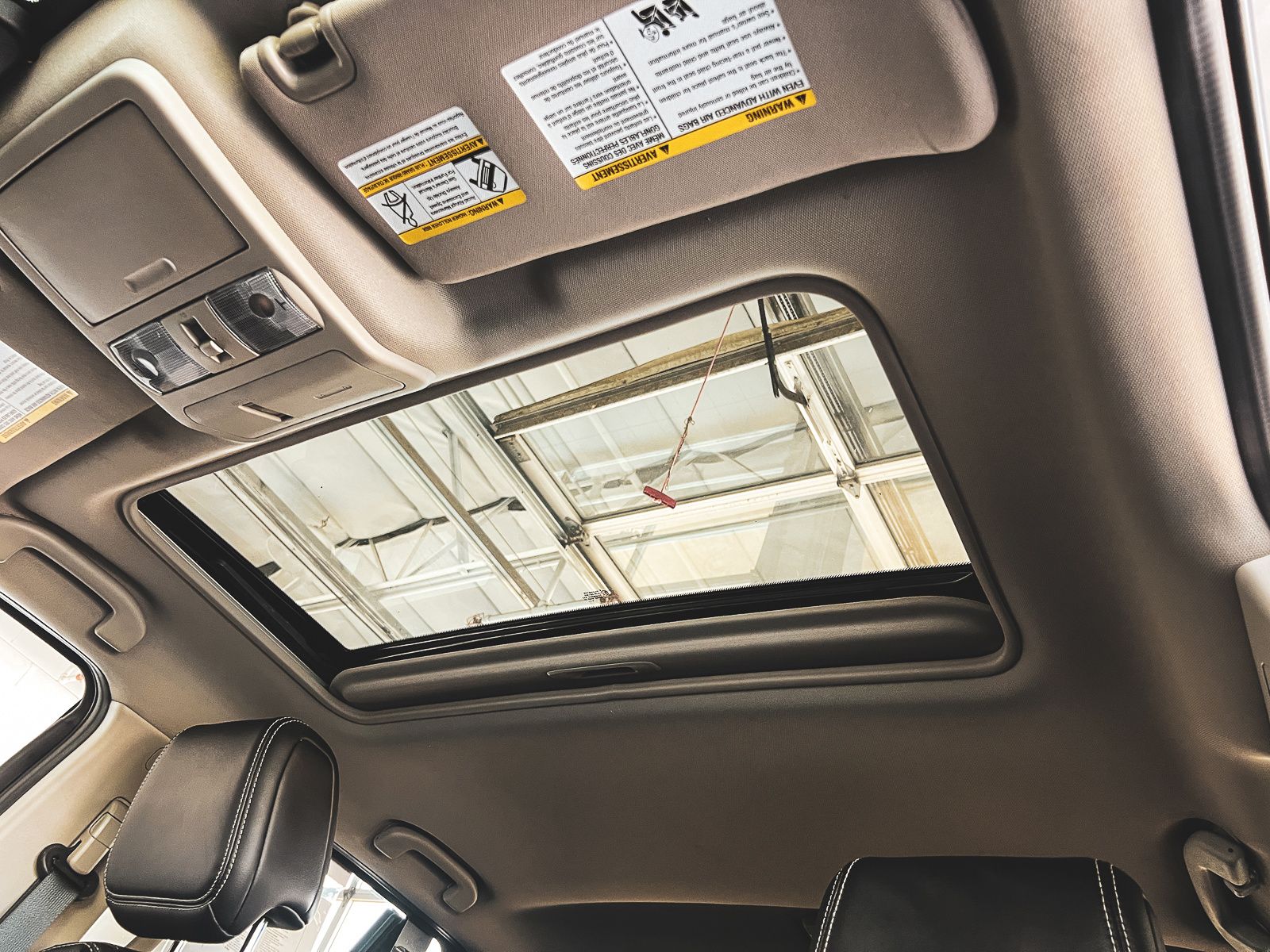2024 Nissan Frontier SL photo 19