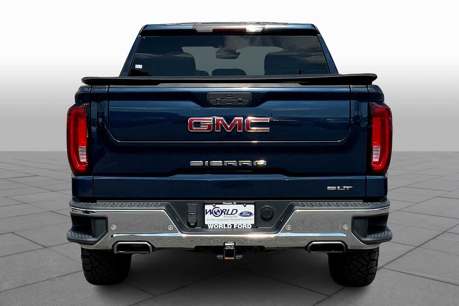 2019 Gmc Sierra 1500 SLT photo 4