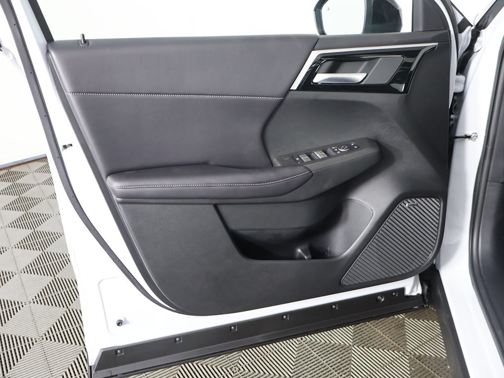 2025 Mitsubishi Outlander SE Ralliart photo 24