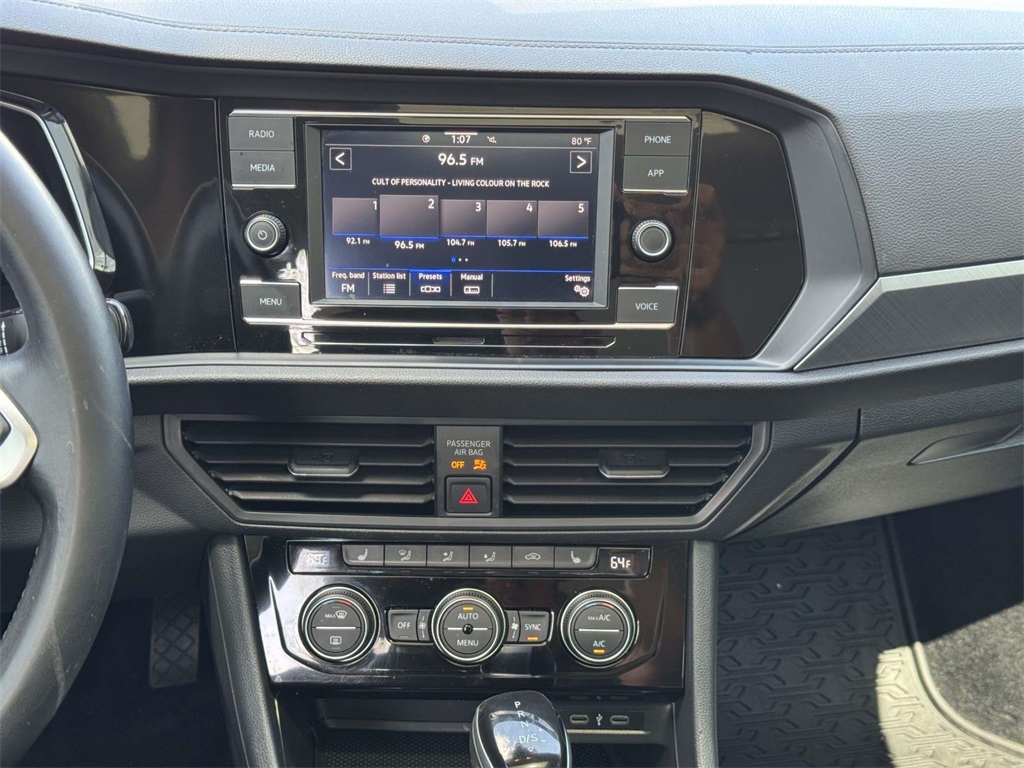 2023 Volkswagen Jetta 1.5T SE photo 19