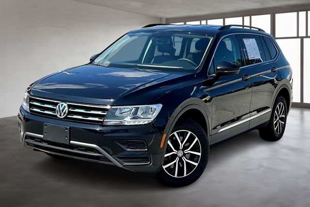 2021 Volkswagen Tiguan SE photo 2